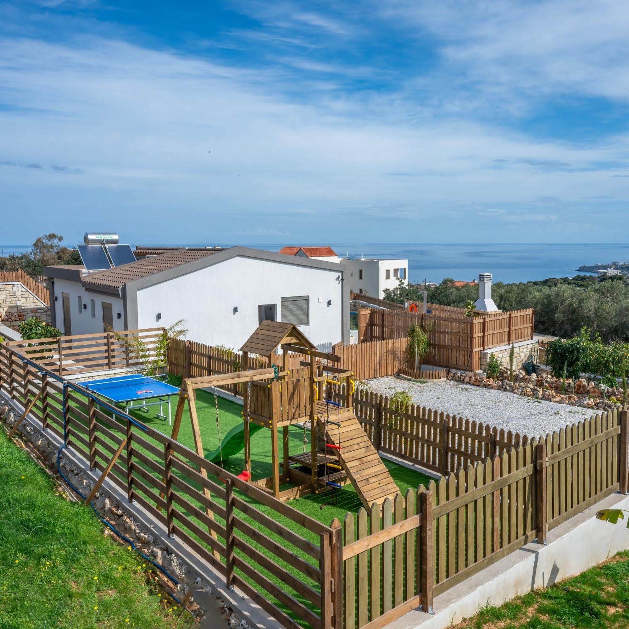 Halaro Villa Gerani  Ngoại thất bức ảnh