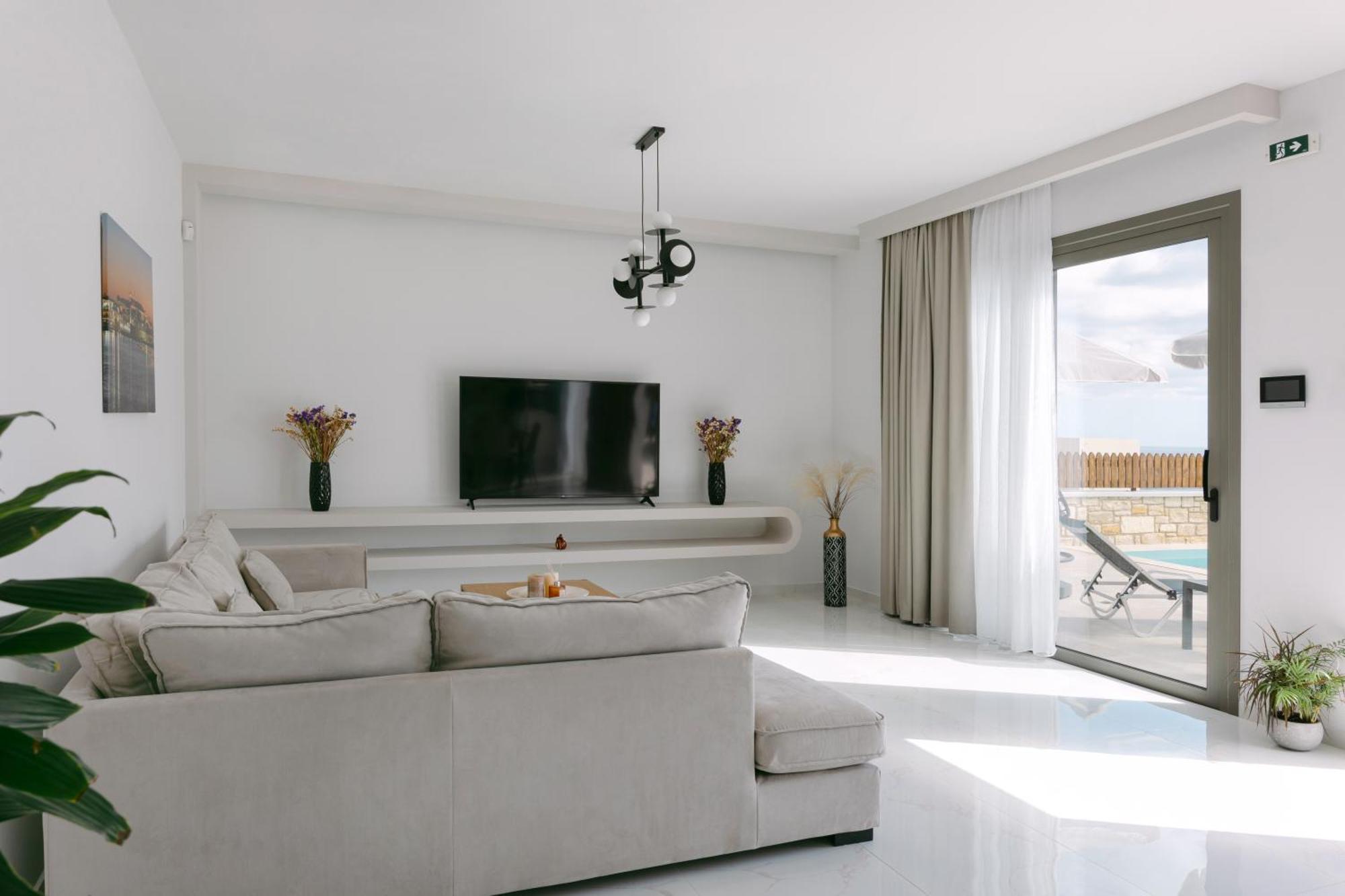 Halaro Villa Gerani  Ngoại thất bức ảnh