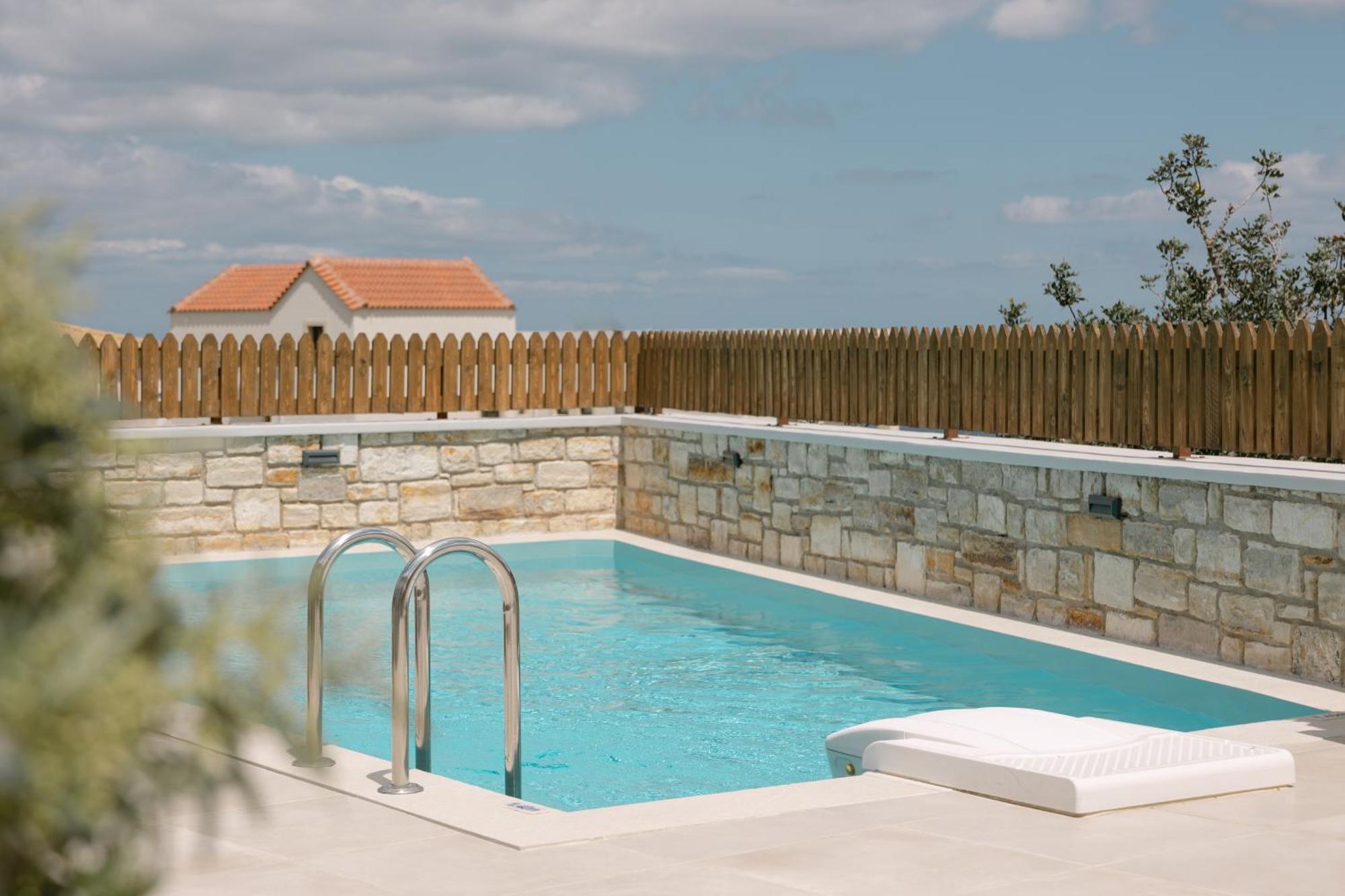Halaro Villa Gerani  Ngoại thất bức ảnh