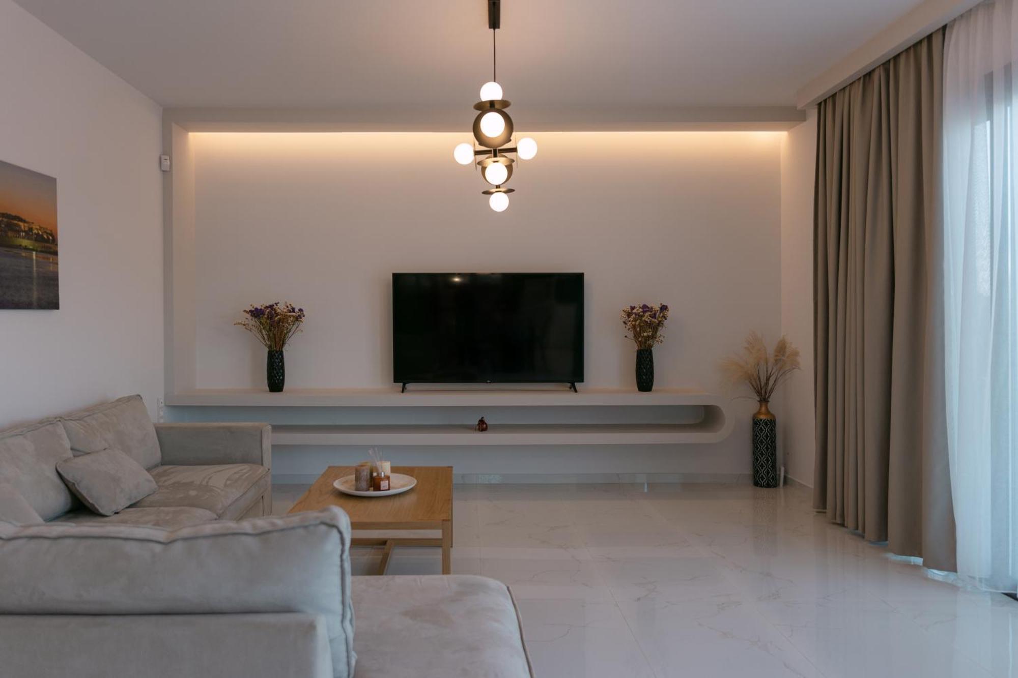 Halaro Villa Gerani  Ngoại thất bức ảnh