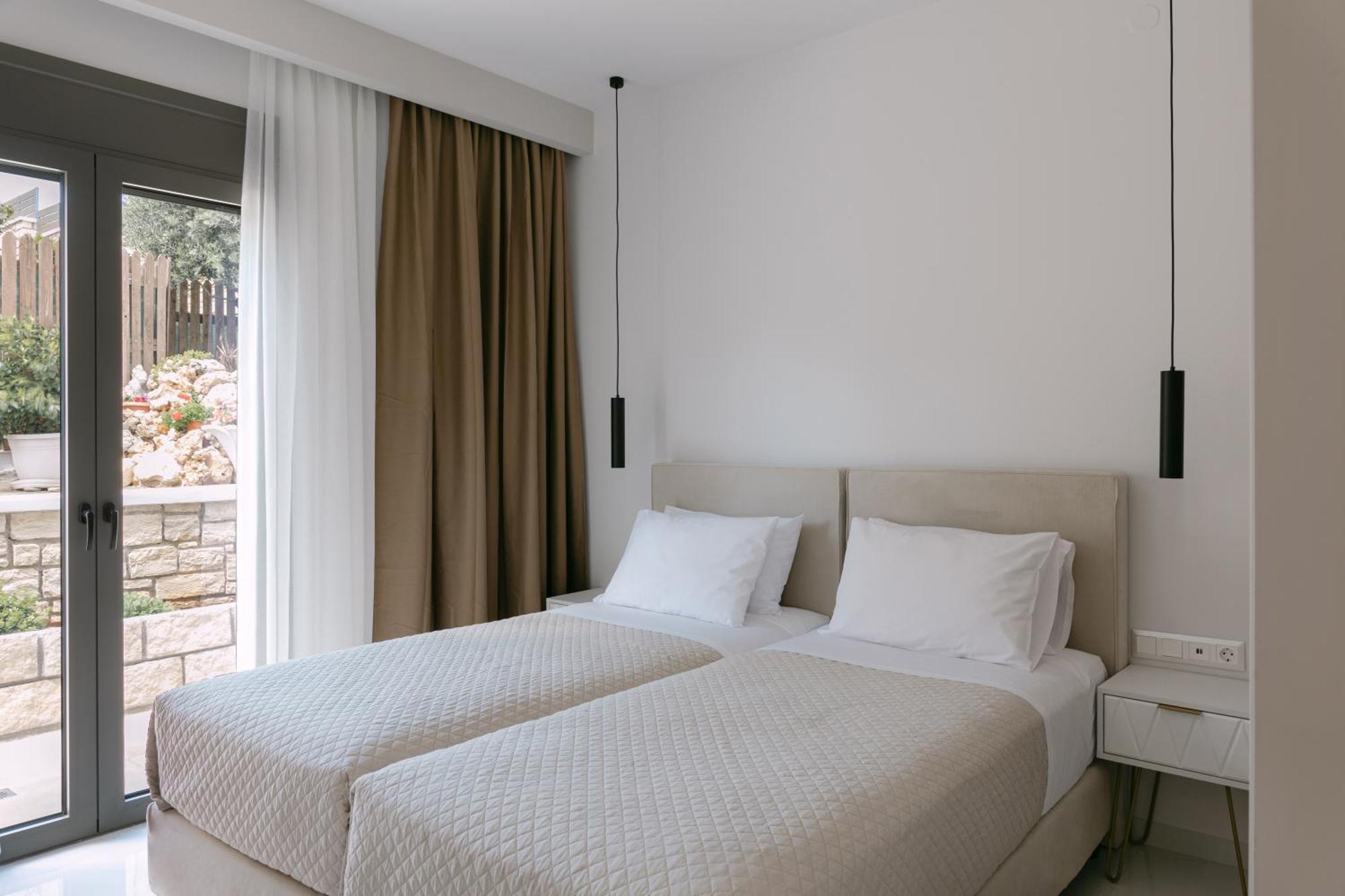 Halaro Villa Gerani  Ngoại thất bức ảnh